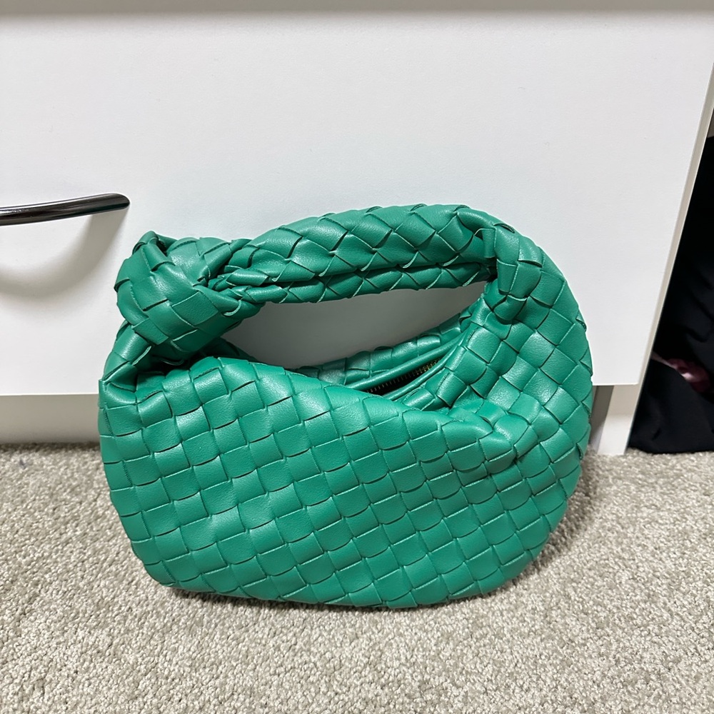 Bottega Veneta knockoff Green Woven Leather Bag